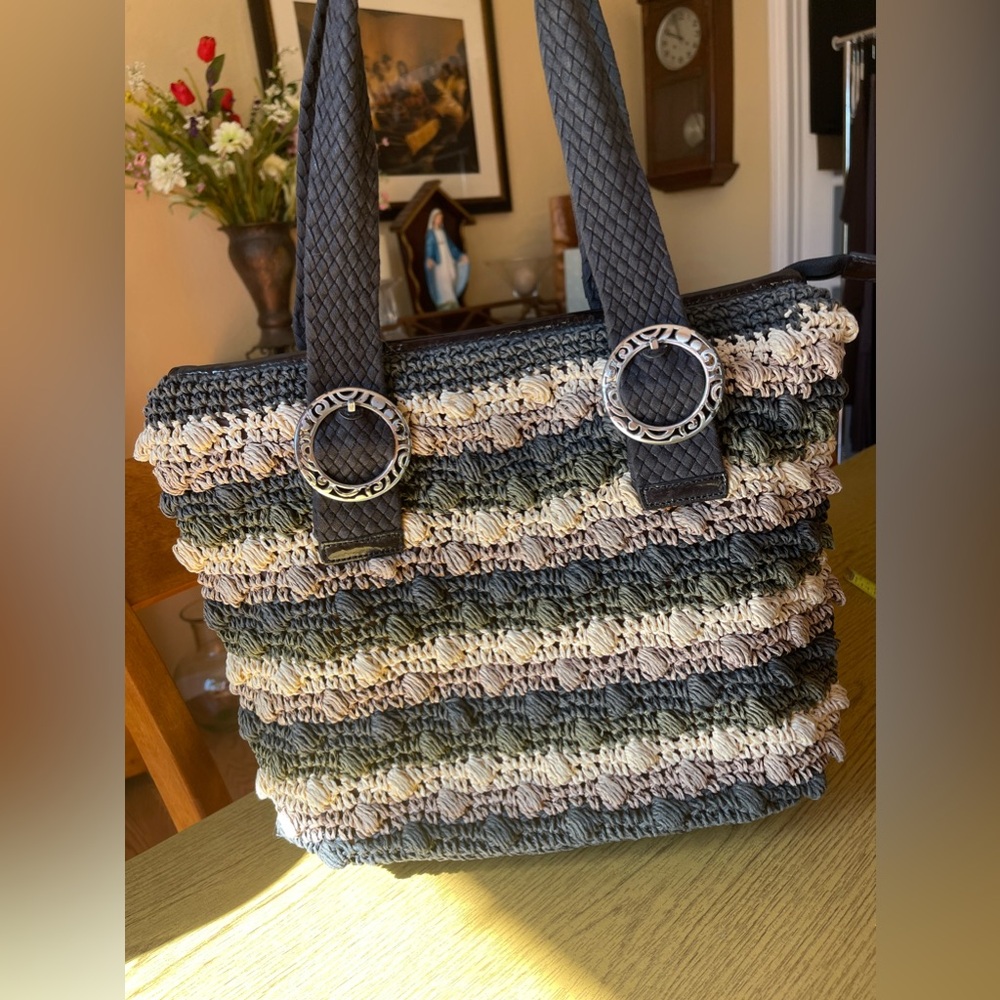 Brighton woven shoulder bag olive, taupe and black.